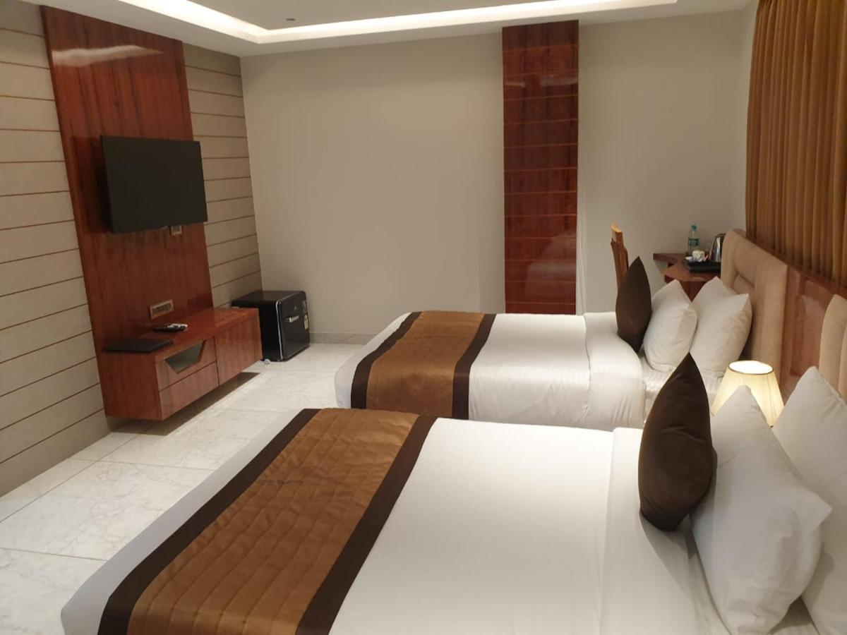 Hotel Suncity Palace Katihar Ngoại thất bức ảnh
