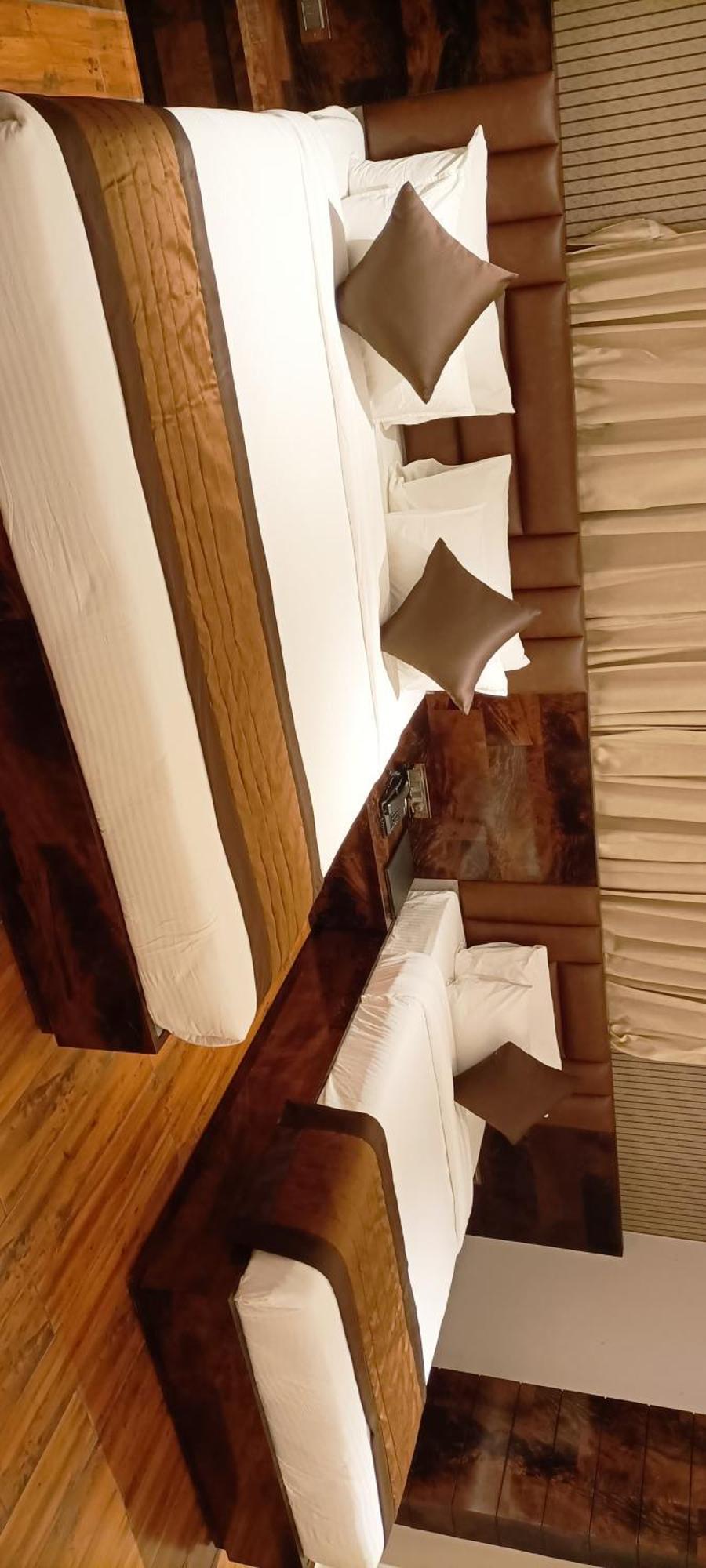 Hotel Suncity Palace Katihar Ngoại thất bức ảnh