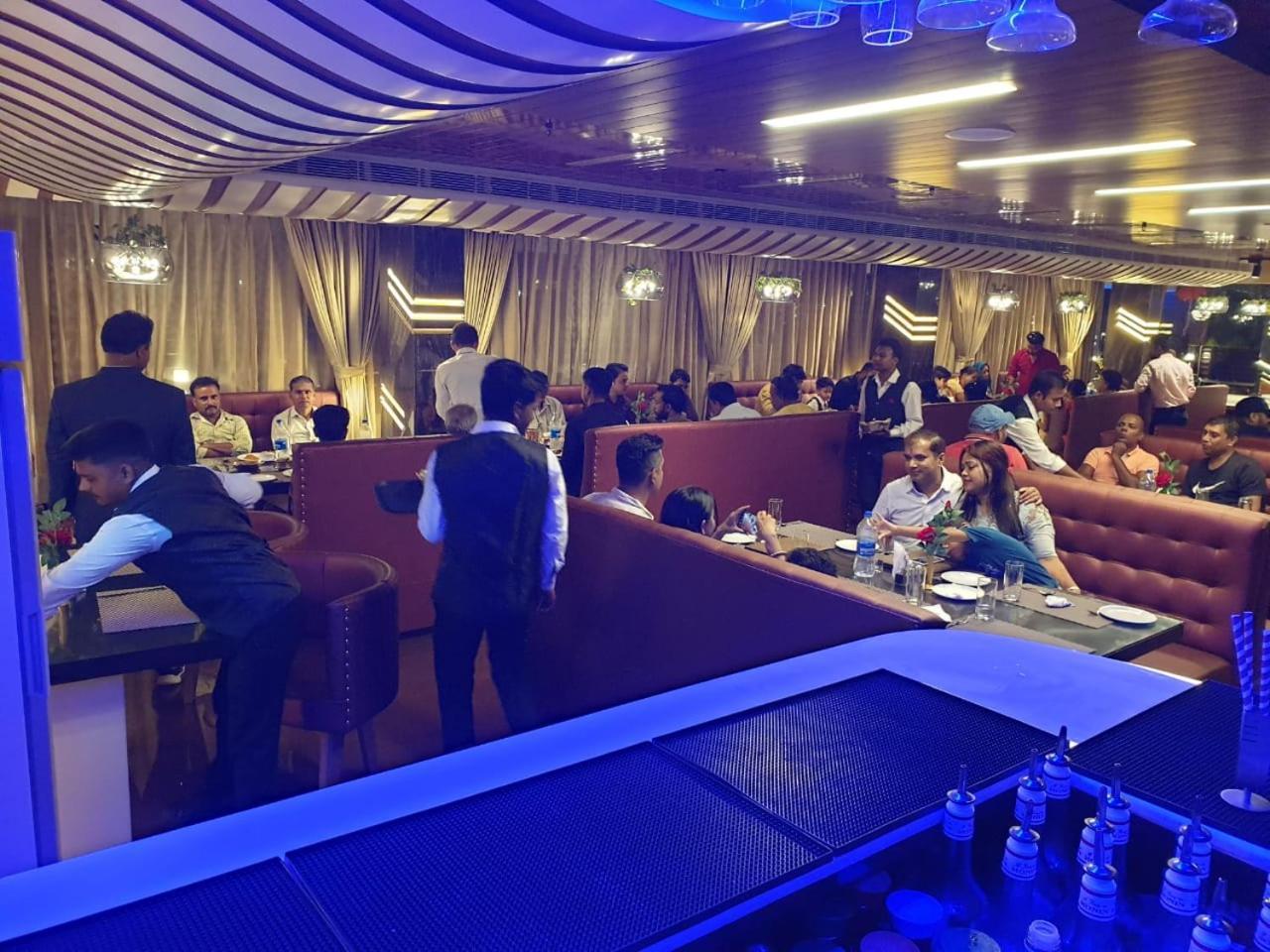 Hotel Suncity Palace Katihar Ngoại thất bức ảnh